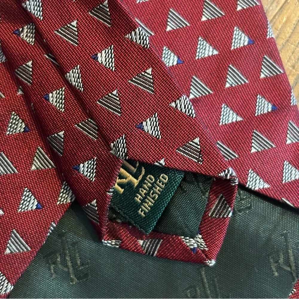 Lauren Ralph Lauren 100% Silk Red Necktie